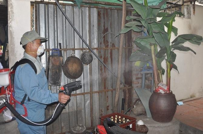 ha noi them 1 435 ca 72 o dich moi va 2 ca tu vong do sot xuat huyet 1
