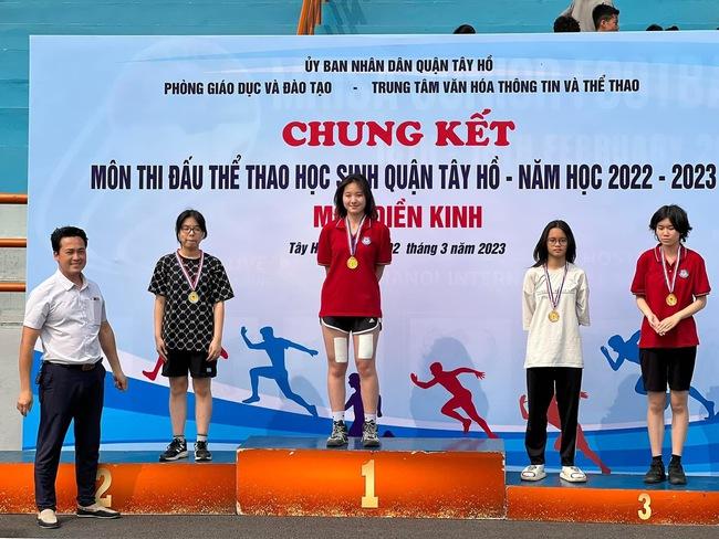 Ái nữ nhà hoa khôi bóng chuyền Kim Huệ: Giỏi giang, xinh đẹp, 15 tuổi đã cao 1m82 - Ảnh 5.