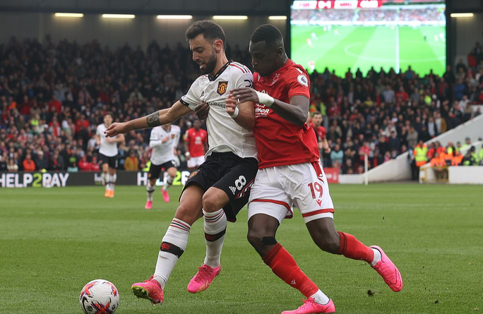 Nhấn chìm Nottingham Forest, Man United tự tin vào Top 3 Ngoại hạng - Ảnh 4.