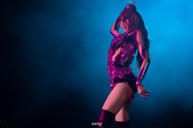 Lisa gây sốt với body siêu thực: Hot nhất dàn nghệ sĩ Coachella, BLACKPINK cũng không làm lại! - Ảnh 6.