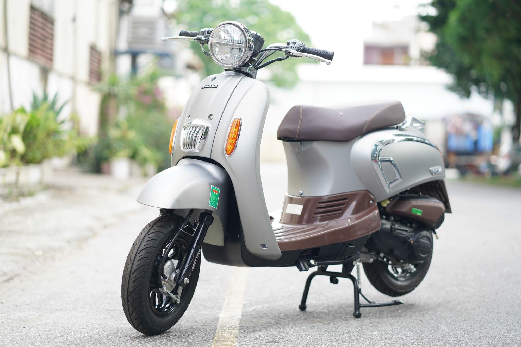 Top 3 mẫu xe ga 50cc nhà Hyosung: Thiết kế độc đáo, thời trang, chạy đến 50km/h - Ảnh 2.