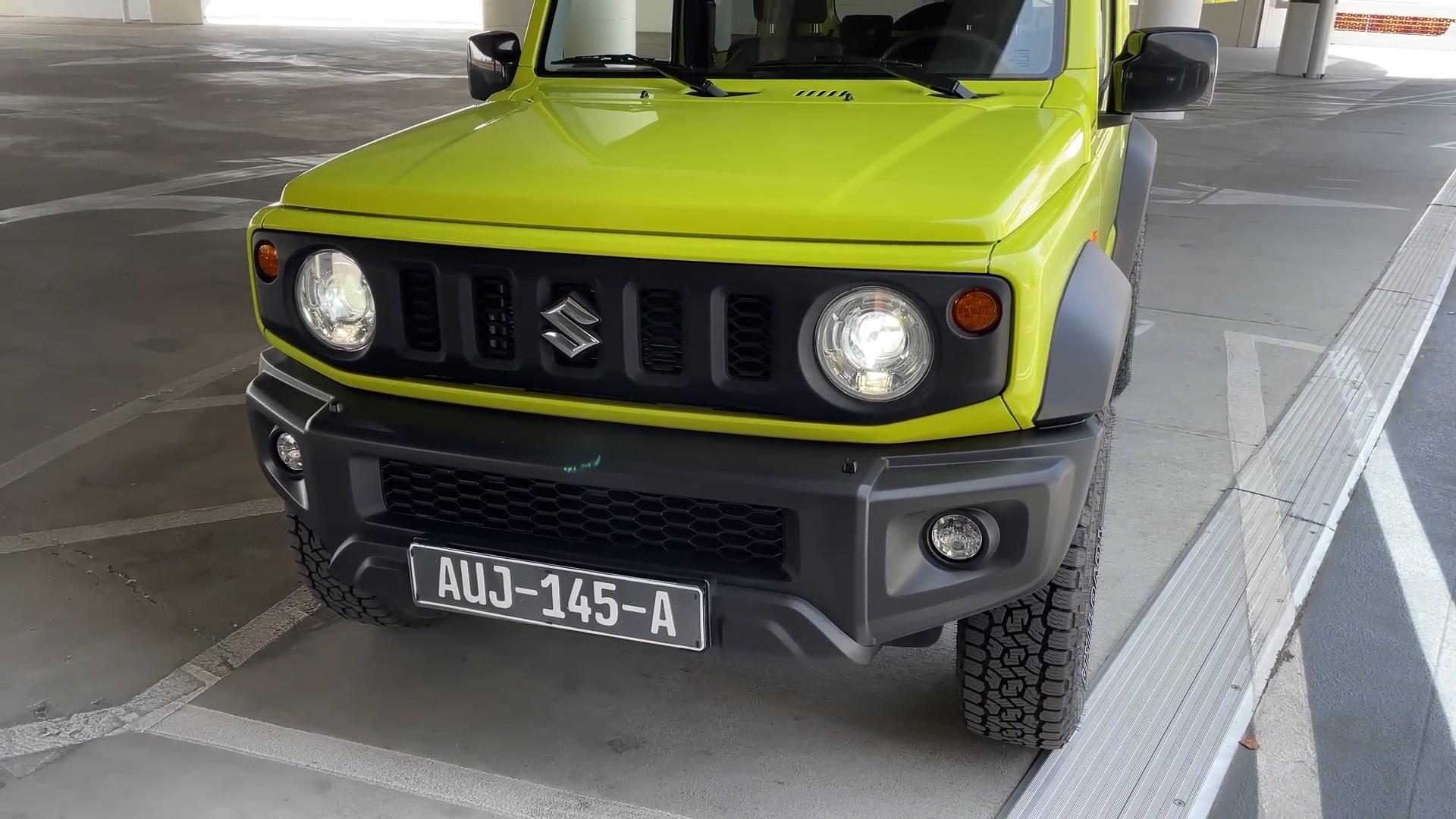 Lái thử Suzuki Jimny sắp về Việt Nam, Youtuber hơn 4 triệu lượt theo dõi: Chủ xe chai lì với lời chê - Ảnh 7.