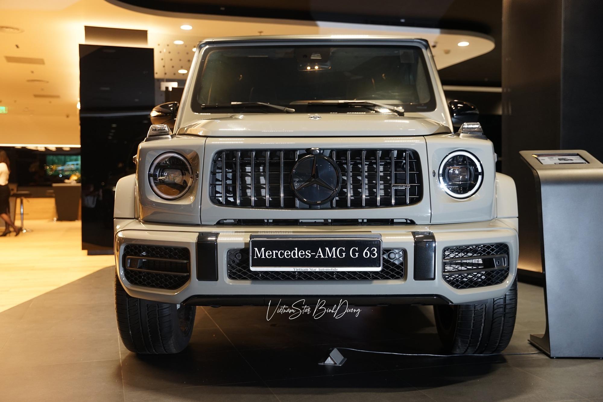 Mercedes-AMG G 63 chính hãng thêm bản đặc biệt tại Việt Nam: Giá 12,545 tỷ đồng, màu sơn men gốm hiếm thấy - Ảnh 1.