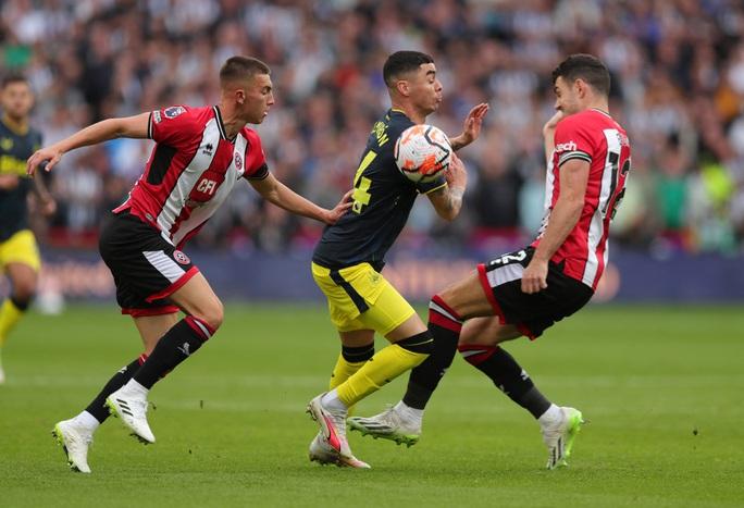 Newcastle thắng hủy diệt 8-0 Sheffield United, kỷ lục choáng váng Ngoại hạng Anh - Ảnh 1.