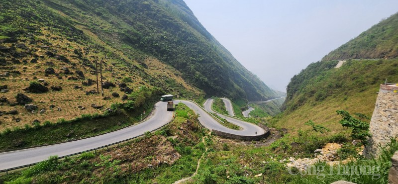 Bài cuối: Đẩy nhanh các dự án đầu tư lưới điện, tạo xung lực cho phát triển kinh tế