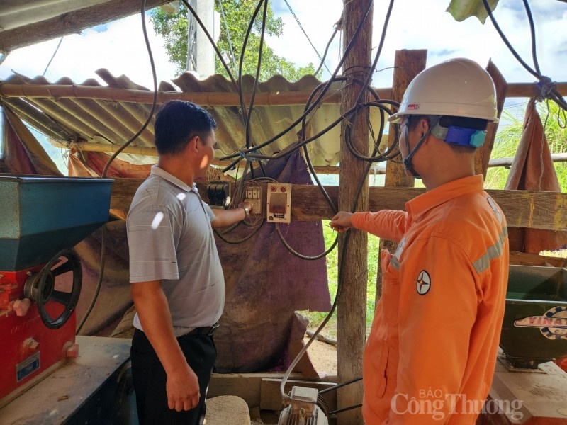 Bài cuối: Đẩy nhanh các dự án đầu tư lưới điện, tạo xung lực cho phát triển kinh tế