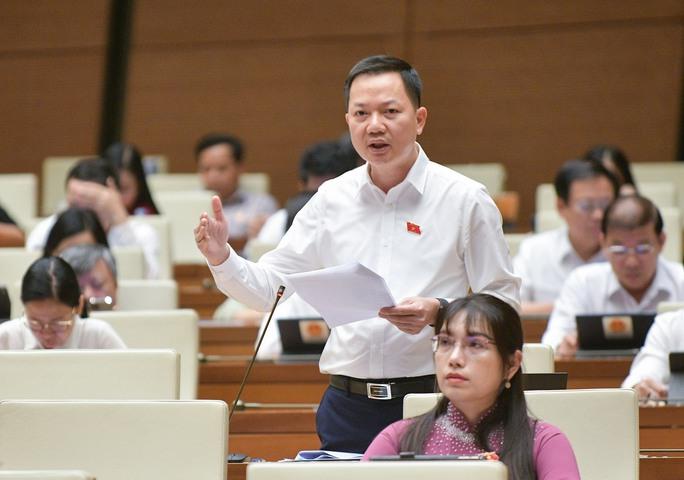 Cần có quy định và làm rõ hành vi thao túng, làm giá thị trường bất động sản - Ảnh 1.