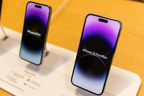 iPhone 11, 12, 14... vào đợt giảm kịch sàn, chiếc rẻ nhất chỉ từ 9 triệu đồng - Ảnh 2.