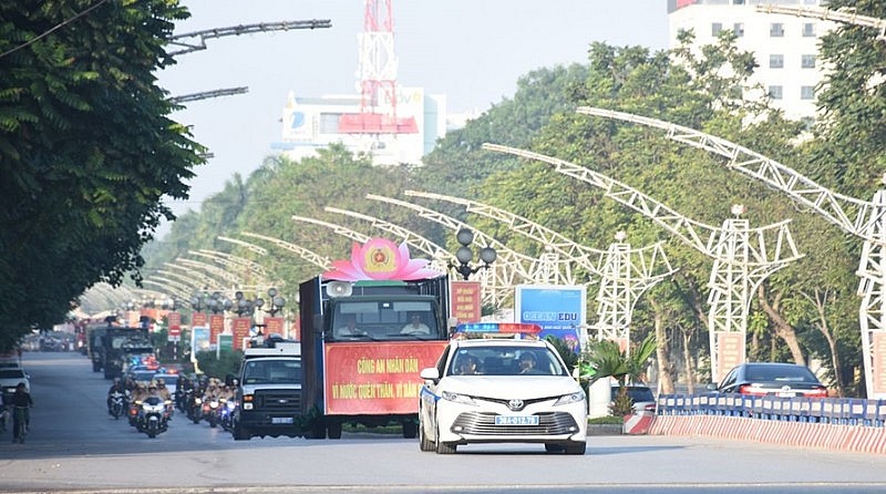 Thanh Hóa: Ra quân trấn áp các loại tội phạm sử dụng vũ khí nóng, đòi nợ thuê