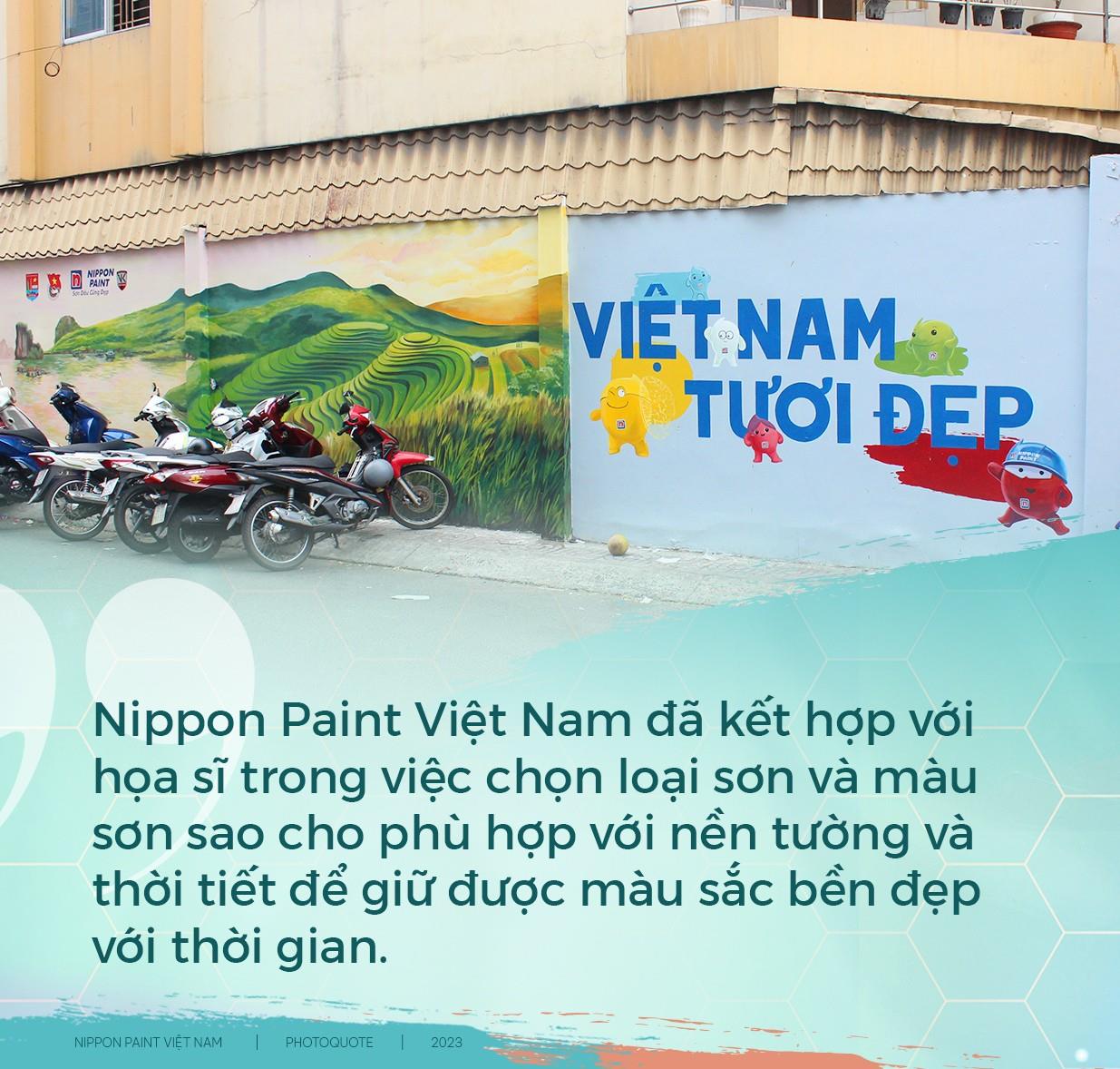 Tranh bích họa "Việt Nam tươi đẹp" mang diện mạo mới cho các bức tường tại TP. Hồ Chí Minh - Ảnh 4.