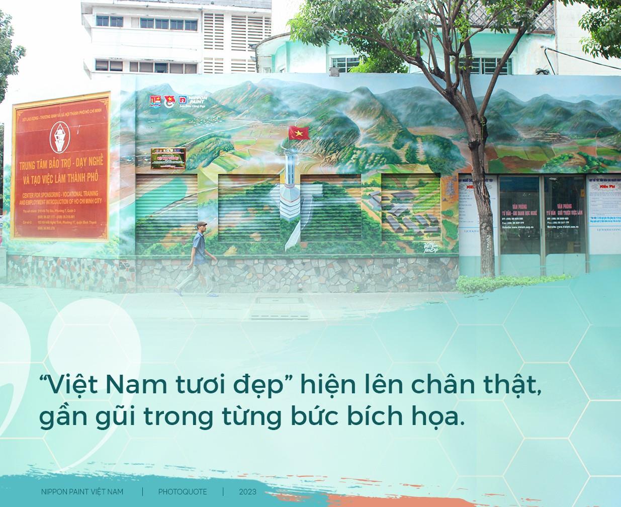 Tranh bích họa "Việt Nam tươi đẹp" mang diện mạo mới cho các bức tường tại TP. Hồ Chí Minh - Ảnh 1.