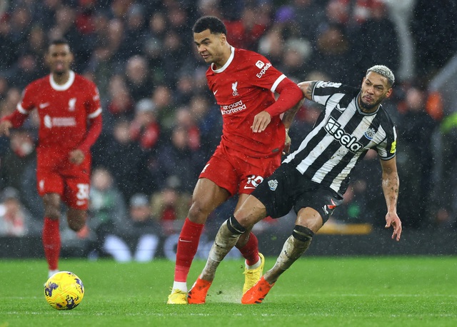 Đè bẹp Newcastle, Liverpool xây chắc ngôi đầu Ngoại hạng- Ảnh 7.