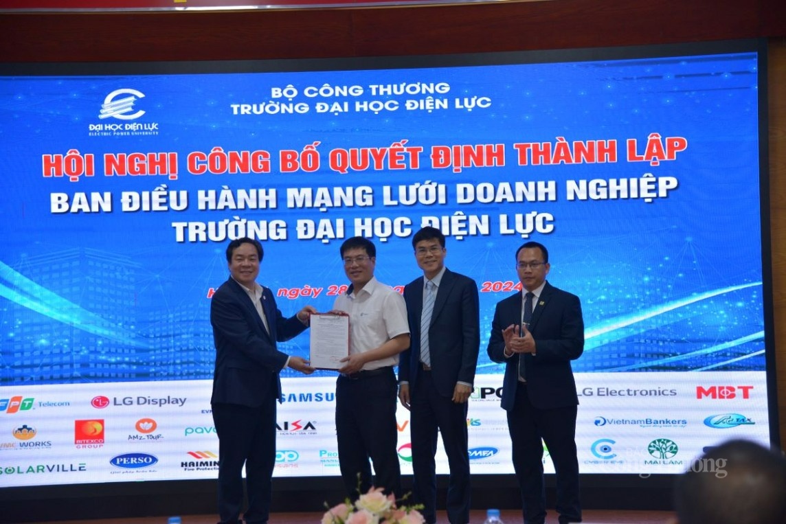 EPU thành lập Ban điều hành Mạng lưới doanh nghiệp và cựu sinh viên