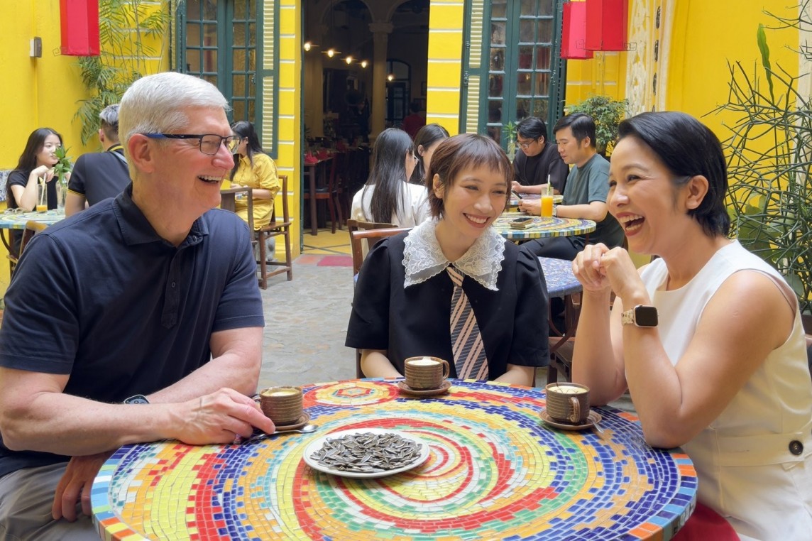 Tim Cook