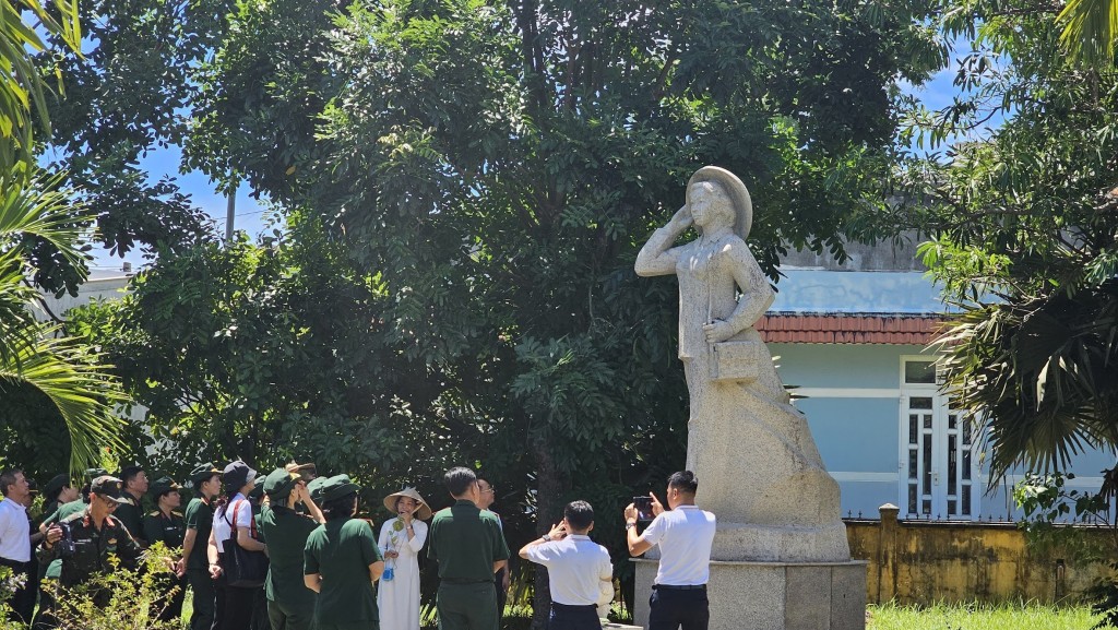 Liệt sĩ Đặng Thùy Trâm: Người con gái Hà Nội kiên cường, bất khuất