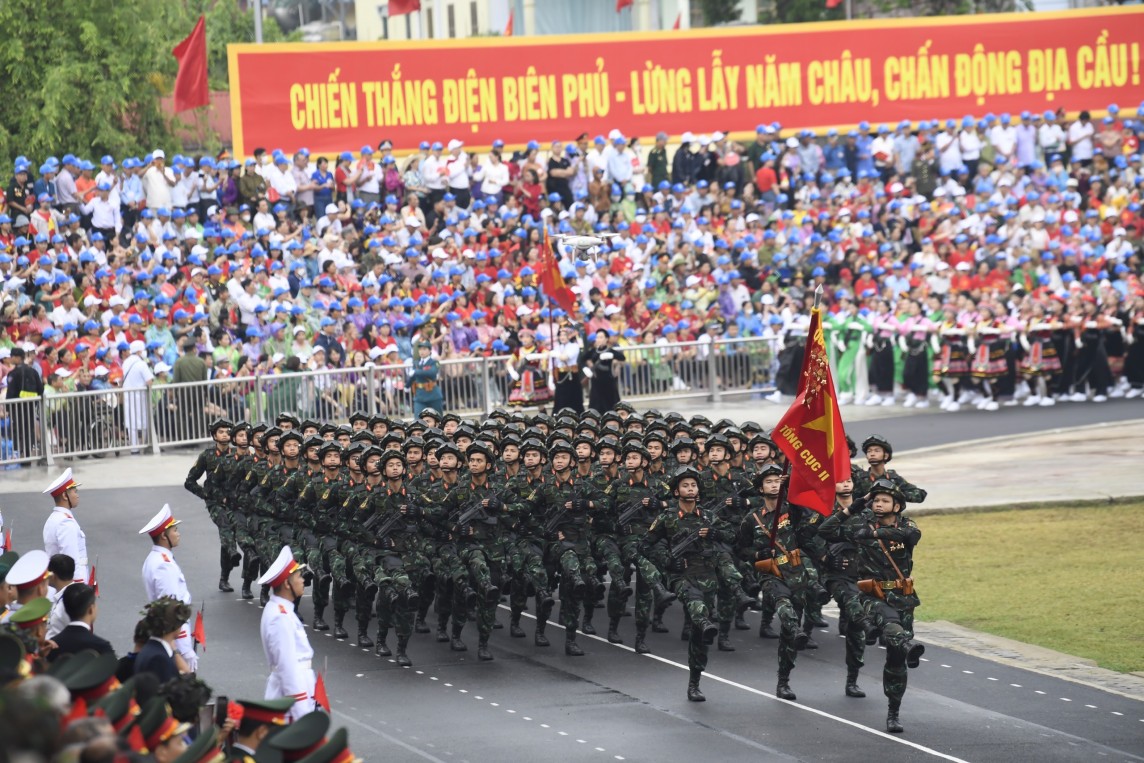 Mãn nhãn màn diễu binh, diễu hành tại Lễ kỷ niệm 70 năm Chiến thắng Điện Biên Phủ