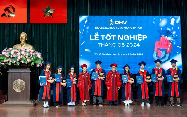 “Mãi mãi tinh thần khởi nghiệp”