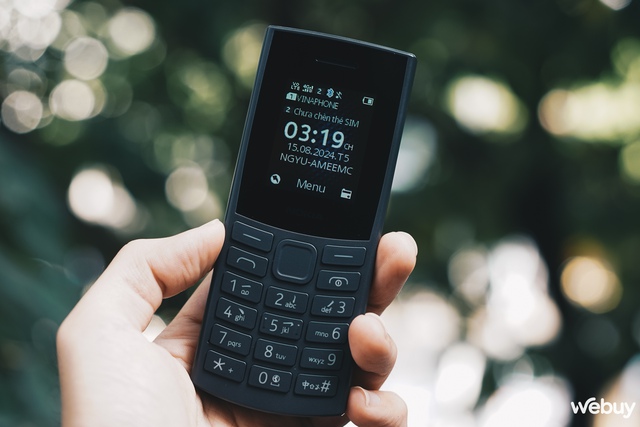 Trên tay Nokia 105 4G Pro - điện thoại