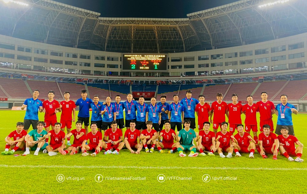 Thi đấu thiếu người, U22 Việt Nam vẫn thắng Malaysia - ảnh 1