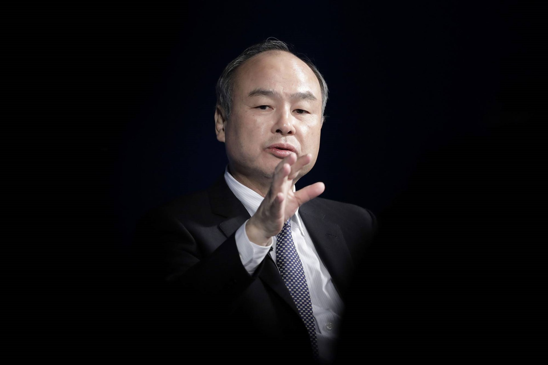 ‘Con bạc’ 67 tuổi Masayoshi Son với 100 tỷ USD trong tay: Vị tỷ phú vươn lên từ nghèo khó, từng phải đi xin thức ăn thừa, dành cả đời đi đặt cược vào startup- Ảnh 4.