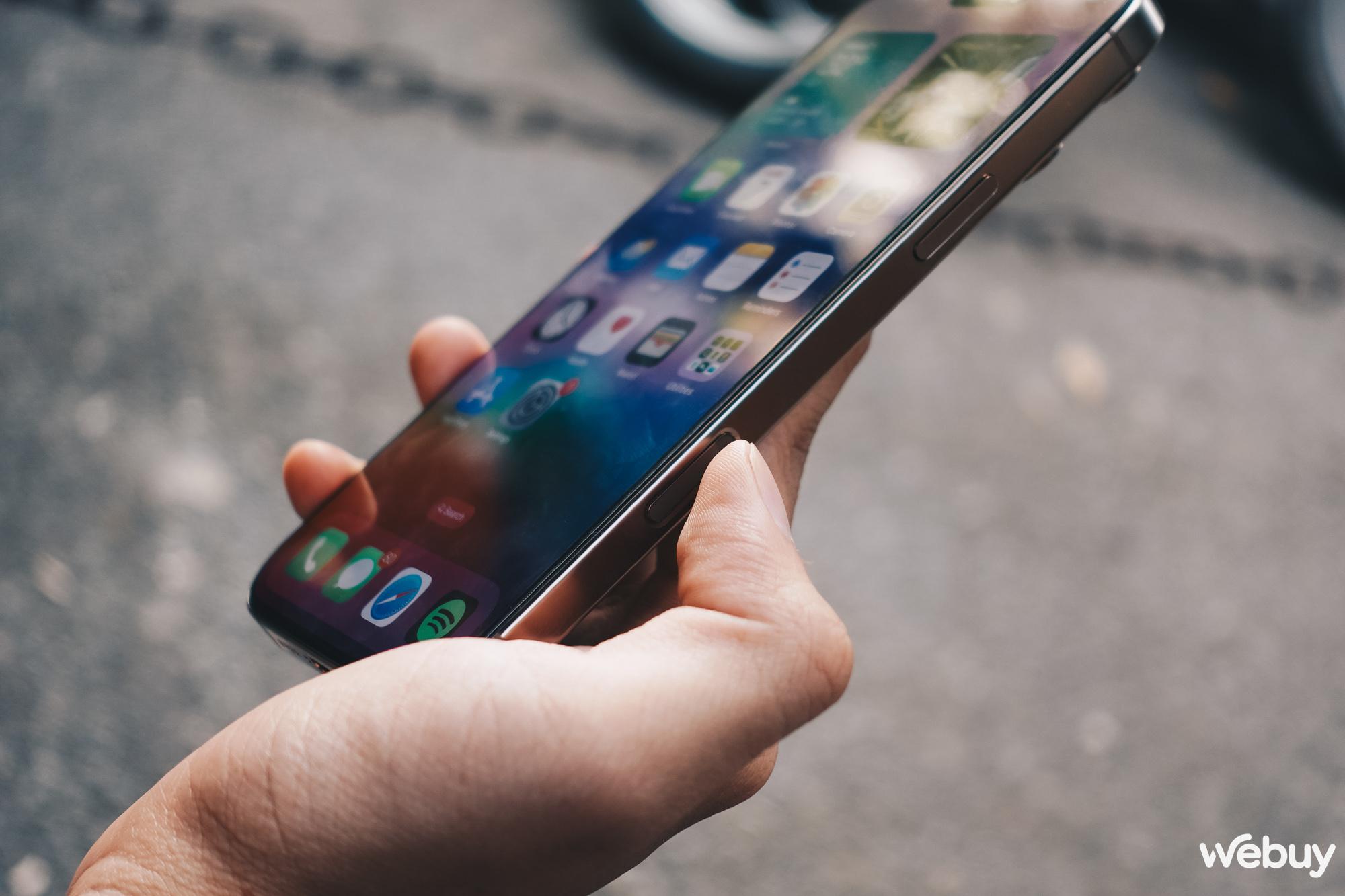 Nút chụp ảnh trên iPhone 16 cũng hay đấy, nhưng nếu nó là cảm biến vân tay thì sẽ tốt hơn nhiều- Ảnh 6. Nút chụp ảnh trên iPhone 16 cũng hay đấy, nhưng nếu nó là cảm biến vân tay thì sẽ tốt hơn nhiều- Ảnh 6.