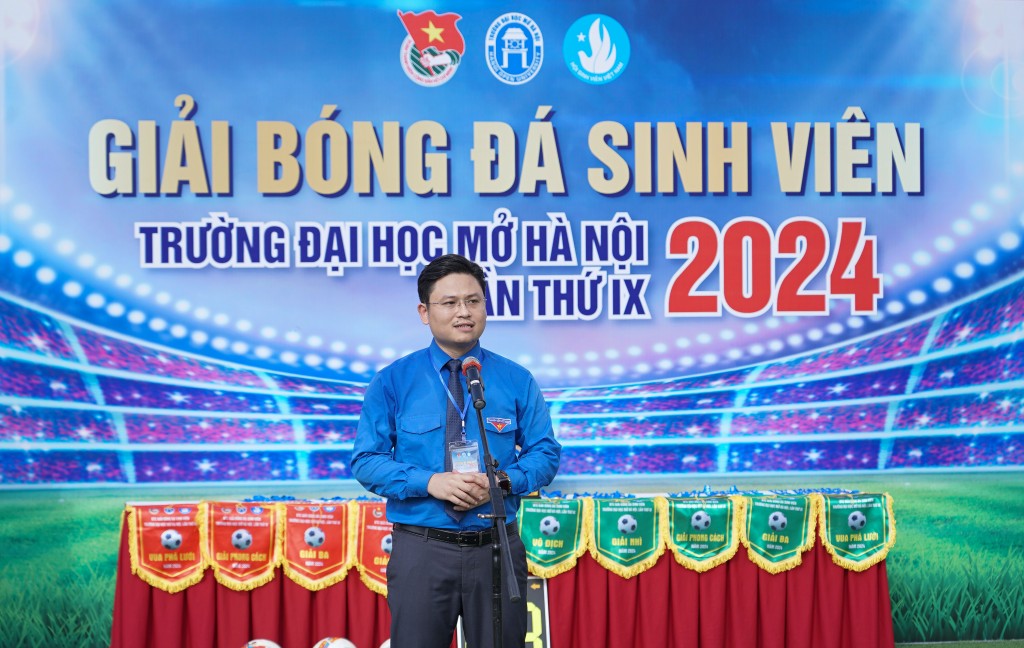 Ths. Thiều Cẩm Sơn – Bí thư Đoàn trường Đại học Mở Hà Nội, Trưởng Ban tổ chức giải phát biểu