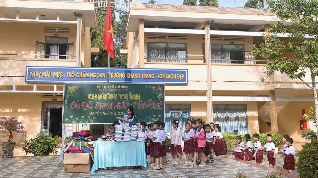 Lâm Đồng: Sẻ chia yêu thương đến thiếu nhi tỉnh Tuyên Quang