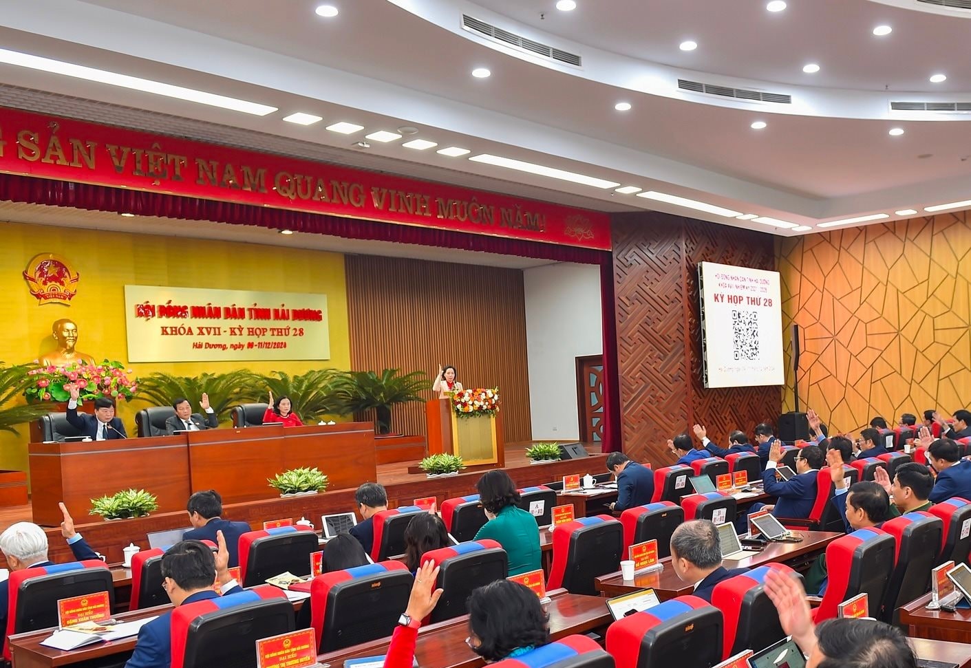 hai duong ho tro kinh phi dao tao cho luu hoc sinh tinh vieng chan lao sang hoc du bi tieng viet tai tinh hinh 1