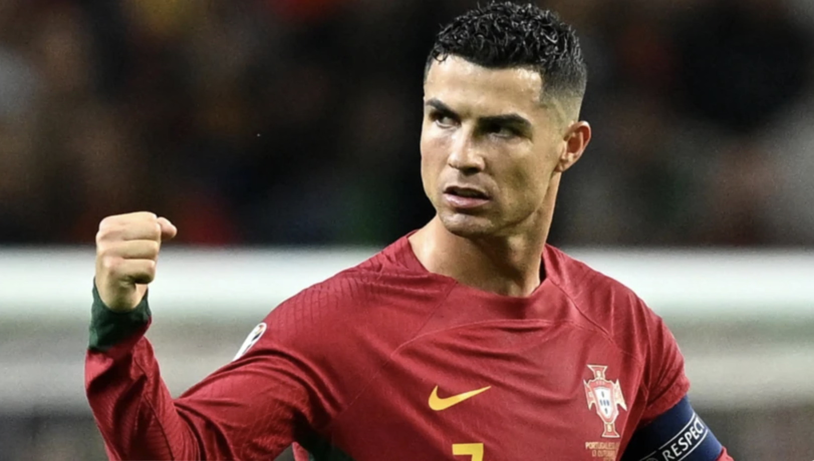 nho su nghiep thang hoa ronaldo so huu khoi tai san rong cuc khung hinh 1
