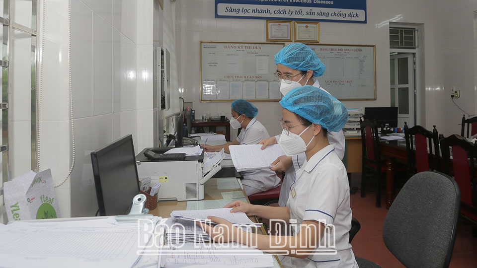 nam dinh hon 6000 luot nguoi kham benh trong 6 ngay nghi tet hinh 1