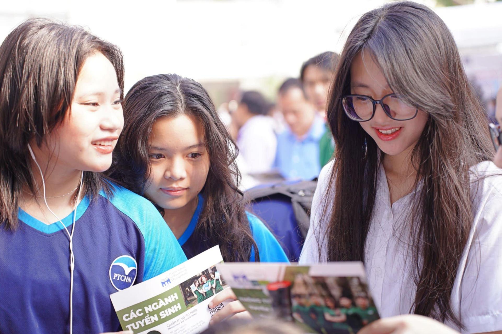 bien dong tuyen sinh tang them nhieu co hoi cho thi sinh lua chon nganh nghe hinh 1