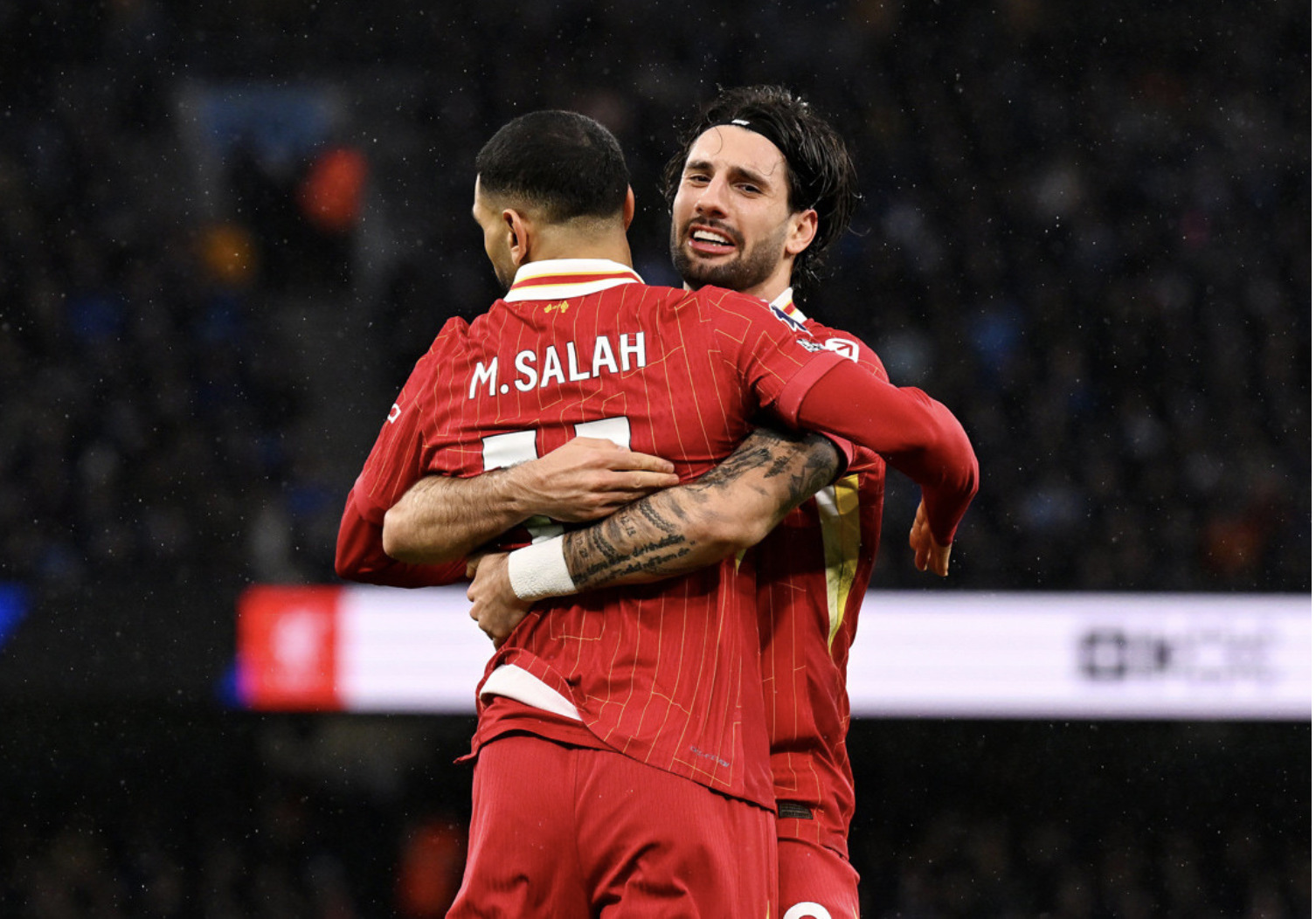 salah ruc sang liverpool danh bai man city ngay tai etihad hinh 1