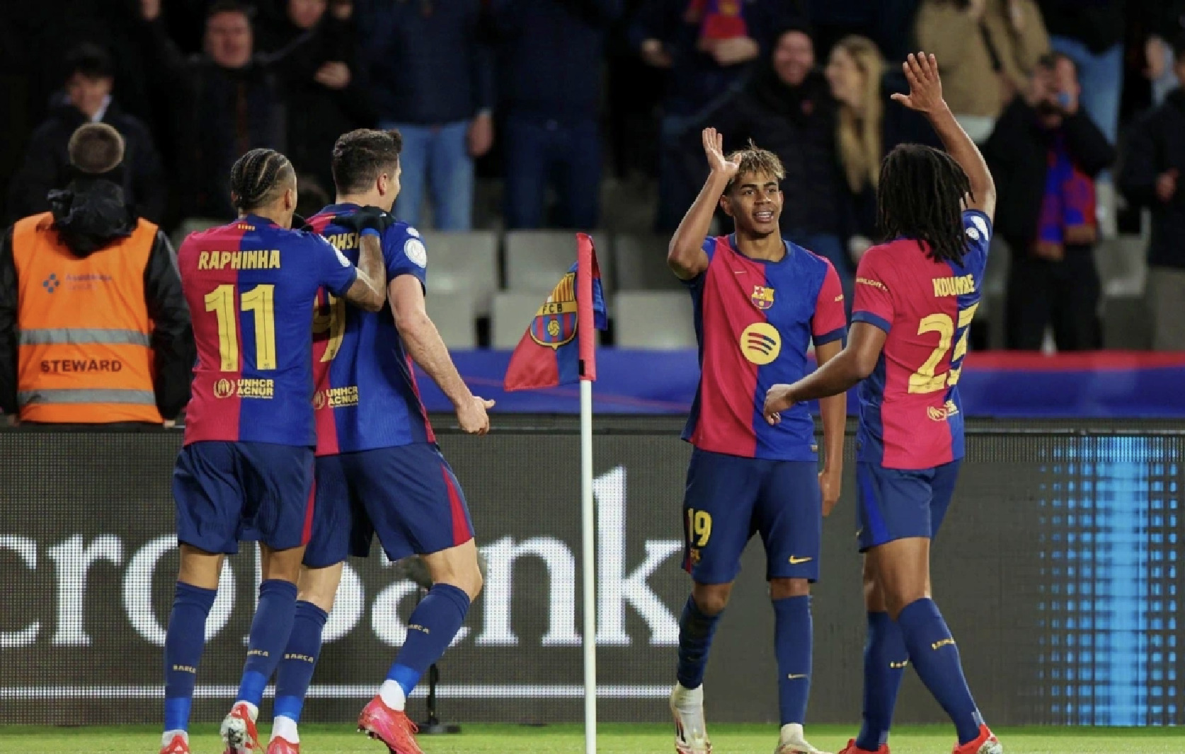 barcelona hoa kich tinh atletico madrid theo kich ban khong tuong hinh 1