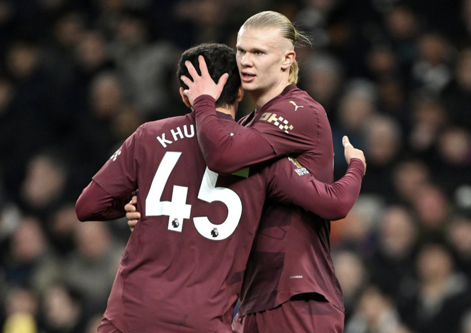 haaland ghi ban man city danh bai tottenham tro lai top 4 hinh 1