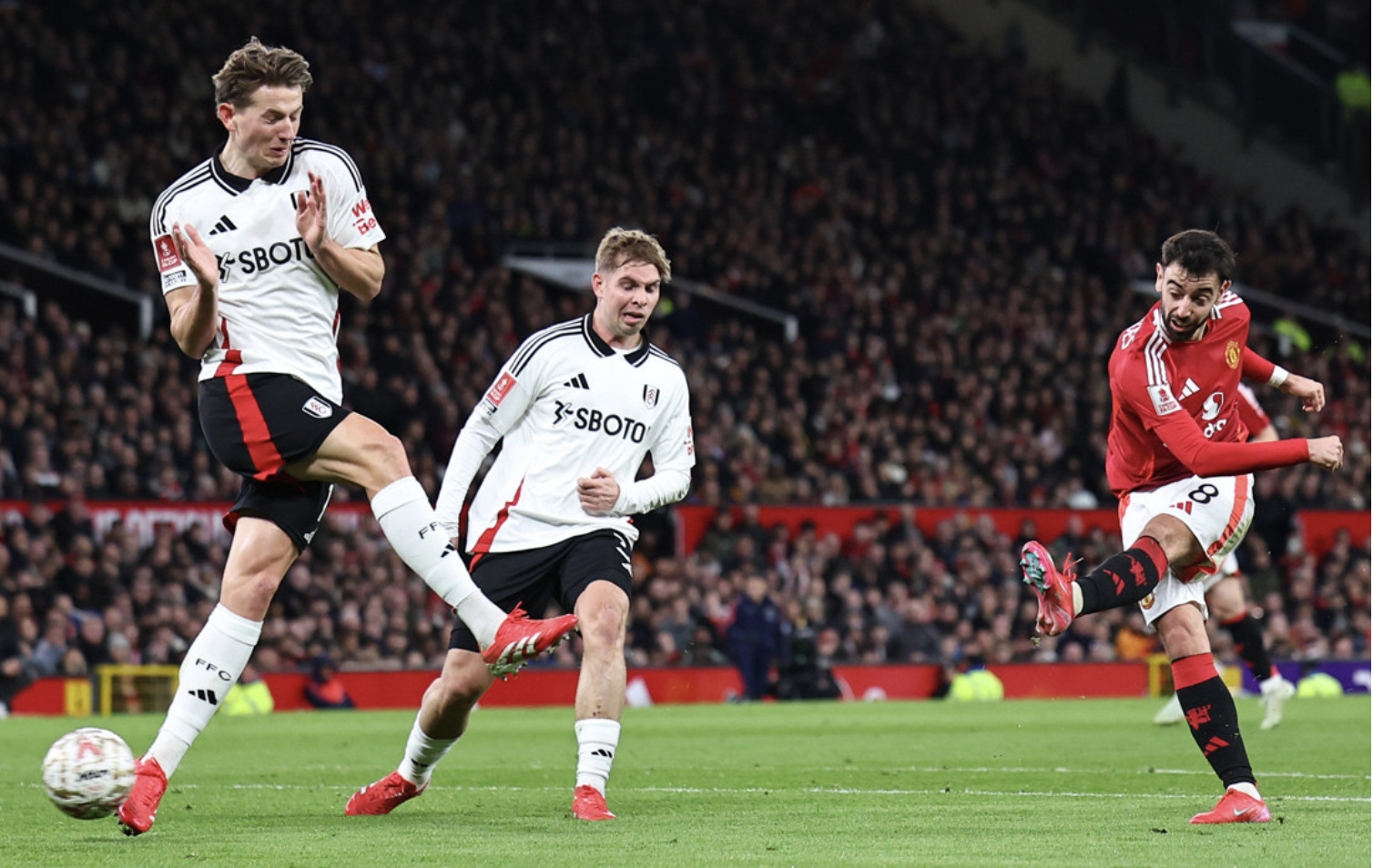 thua fulham o cham luan luu man utd tro thanh cuu vuong fa cup hinh 1