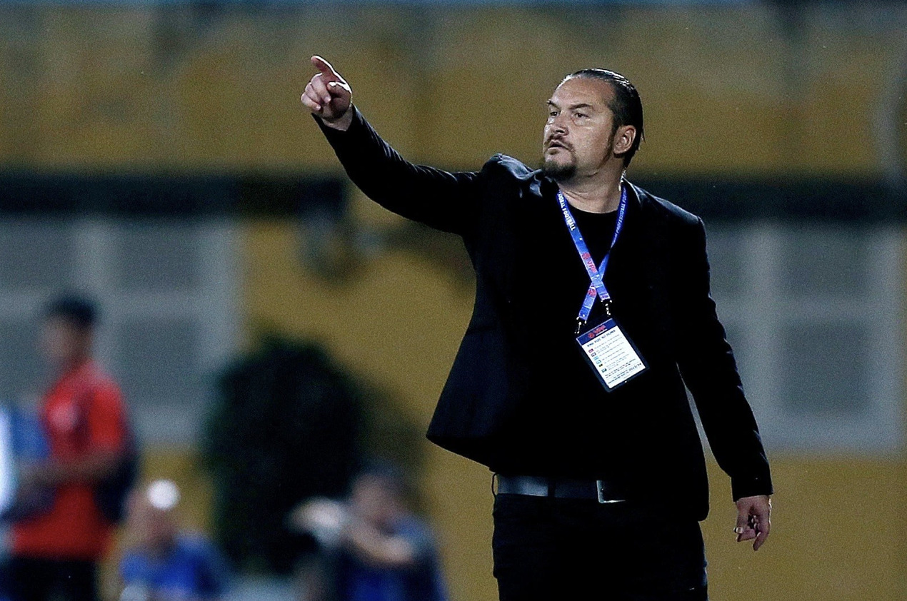 bat ngo voi ly do hlv velizar popov quyet dinh chia tay clb thanh hoa hinh 1