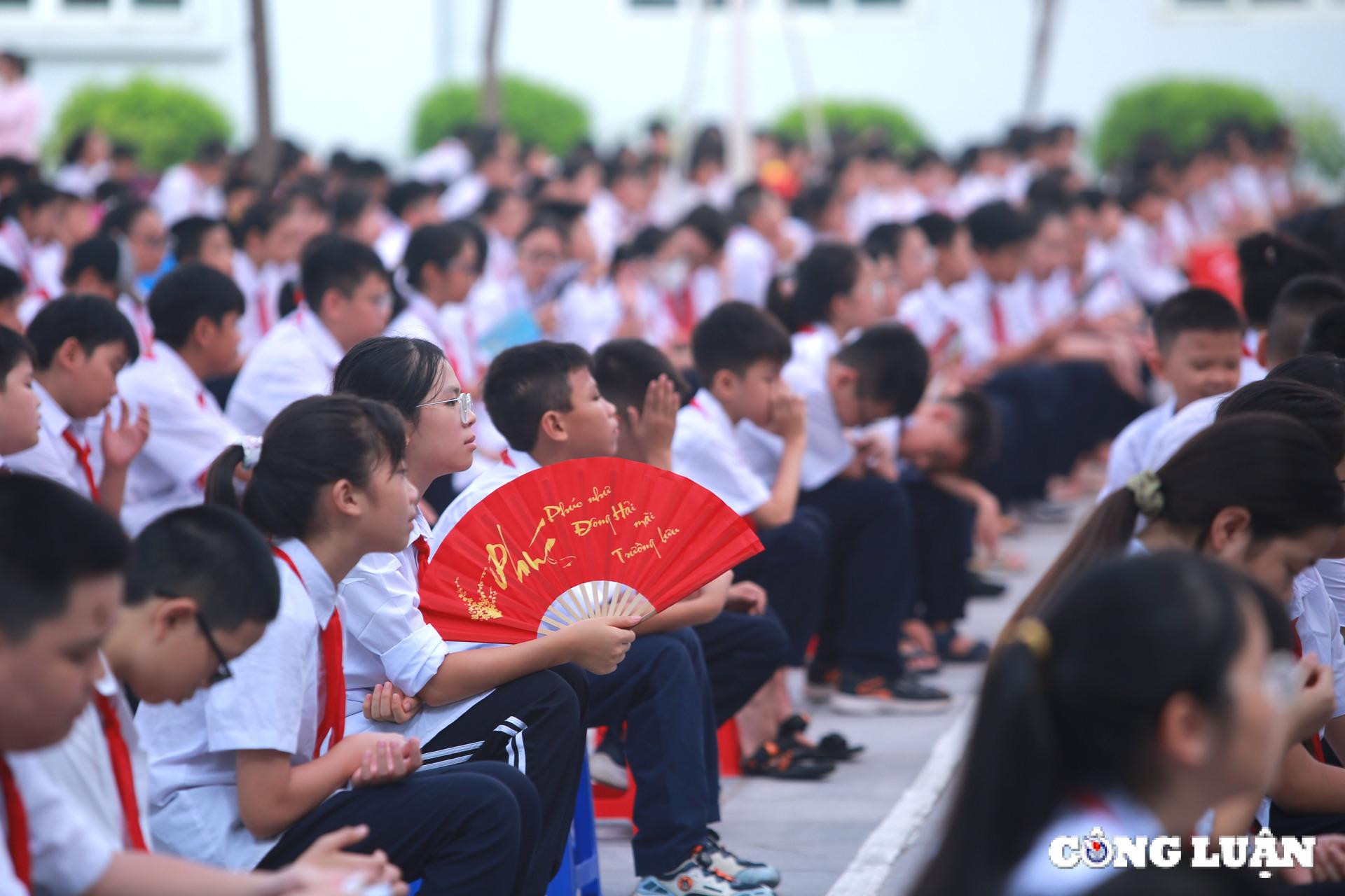 mien hoc phi cho mam non pho thong don bay de nang cao chat luong nguon nhan luc hinh 1