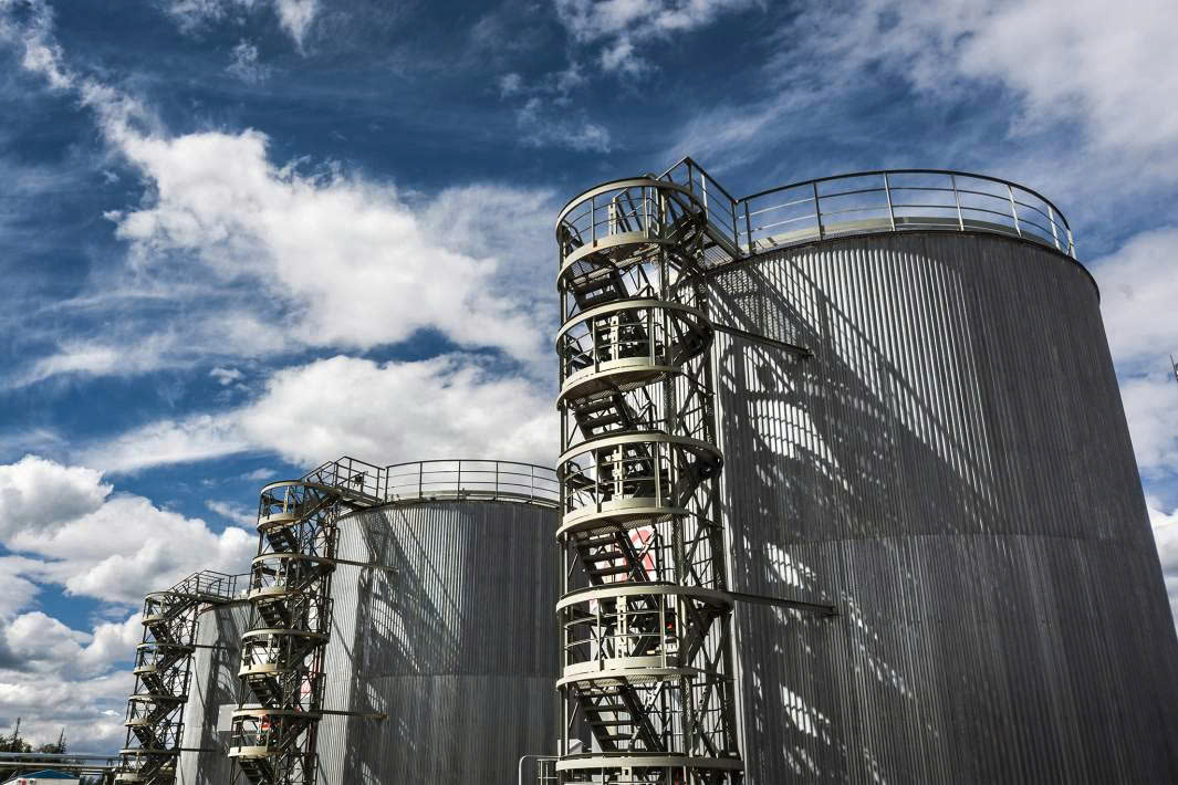 giai ma quyet dinh tang san luong dau cua opec hinh 2
