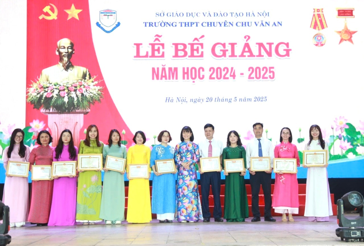 2005-chu-van-an-be-giang-5.jpg