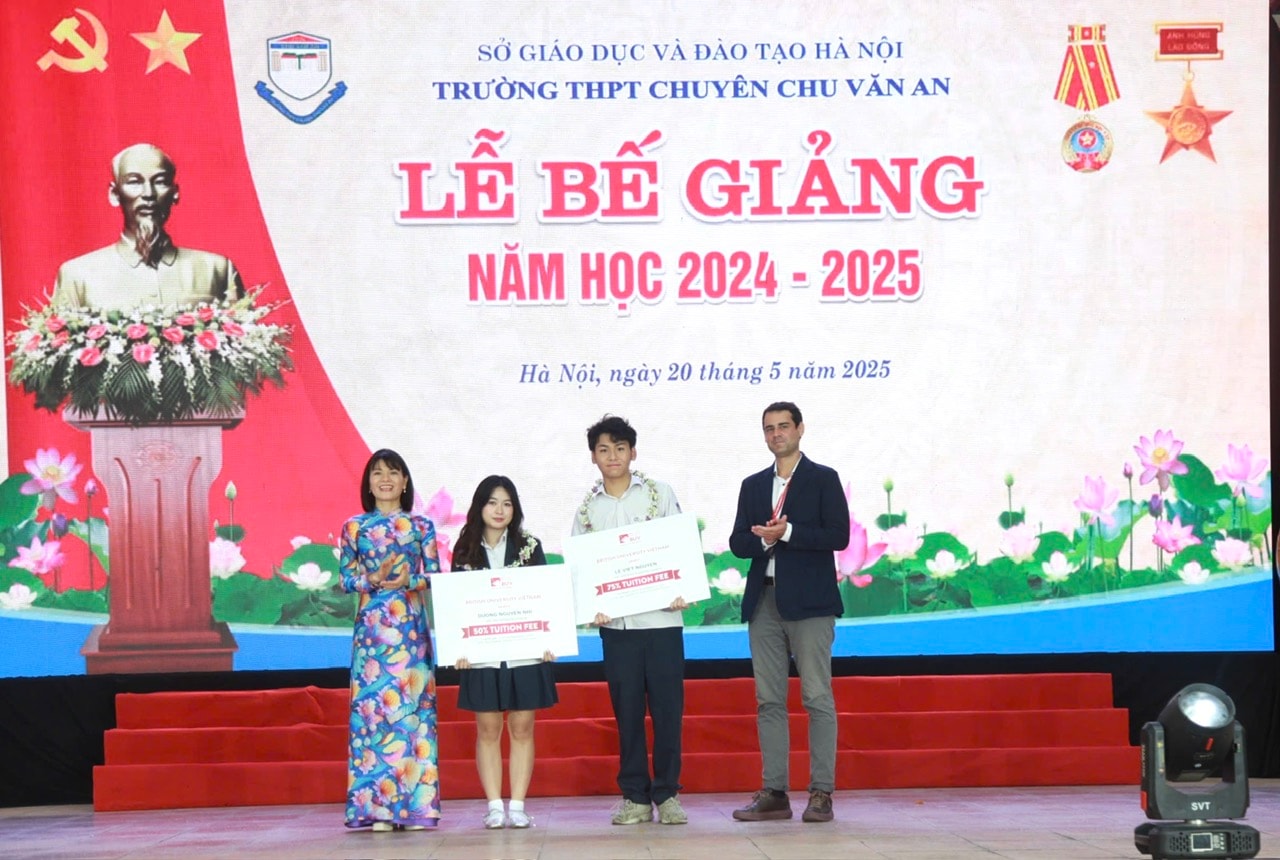 2005-chu-van-an-be-giang-7.jpg