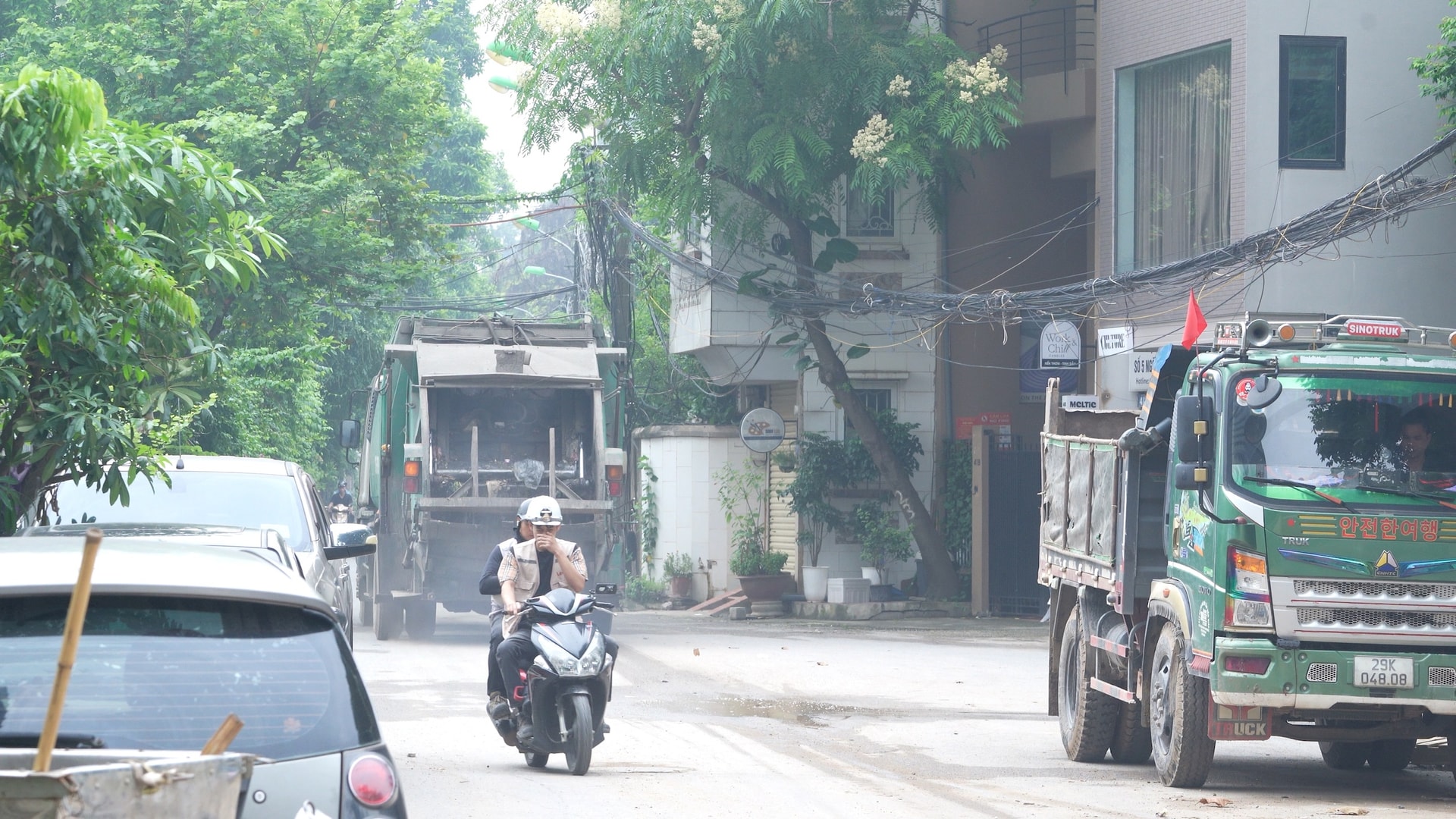 rac-duong-tay-ho-2-.jpg