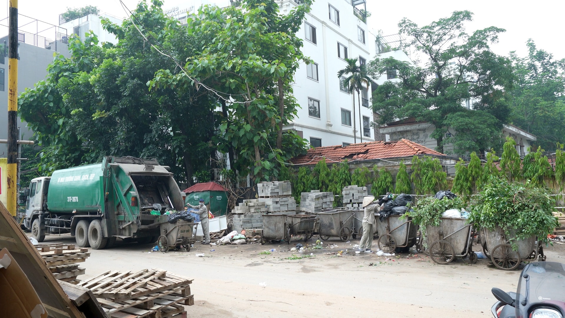 rac-duong-tay-ho-1-(1).jpg