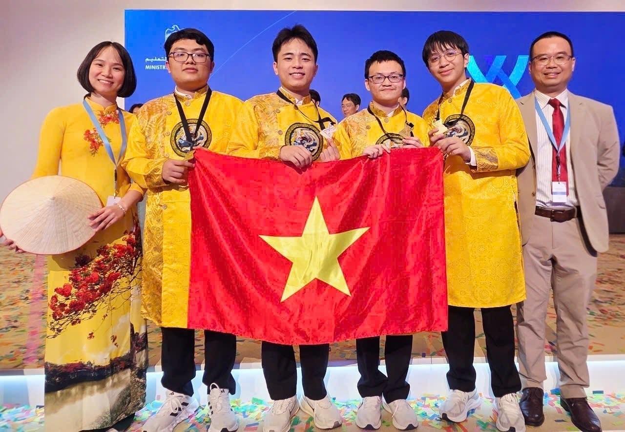 toan-hoc-quoc-te-2025.jpeg