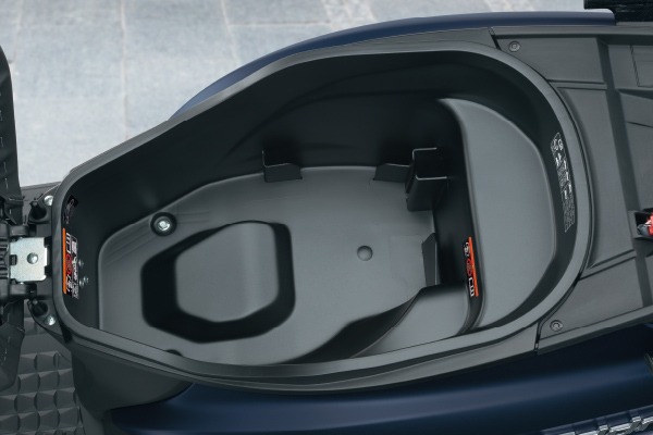 Suzuki Address 125 2026 chính thức ra mắt: Thiết kế mới, đèn LED hiện đại và tiện ích vượt trội cho nhu cầu đô thị- Ảnh 7. Suzuki Address 125 2026 chính thức ra mắt: Thiết kế mới, đèn LED hiện đại và tiện ích vượt trội cho nhu cầu đô thị- Ảnh 7.