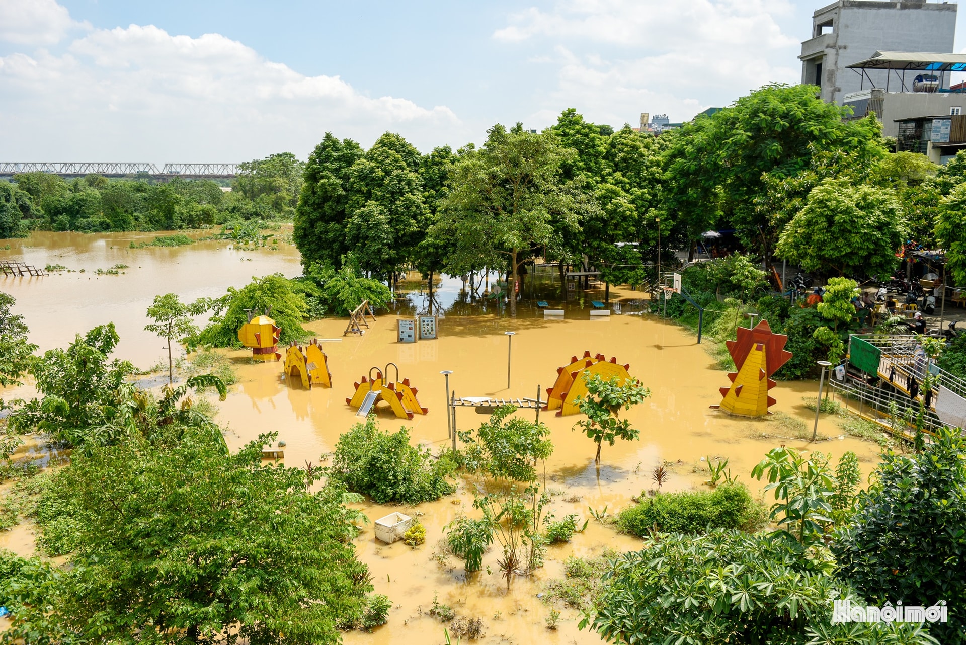 W_hnm-ngapnuoc-12.jpg