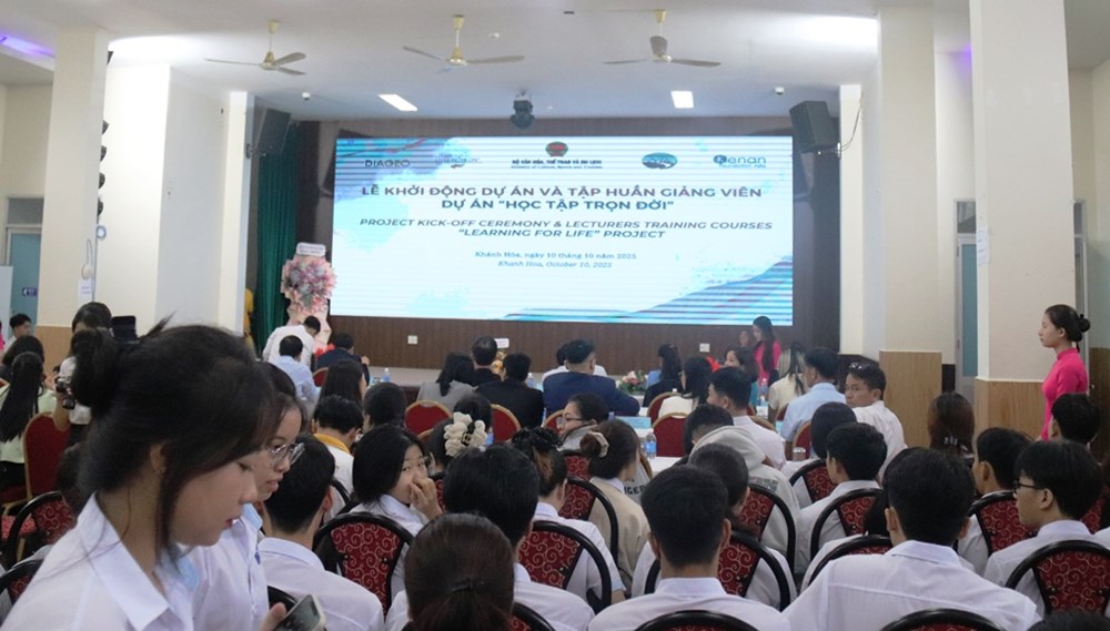 Khởi động Dự án chiến lược "Học tập trọn đời"  - ảnh 1