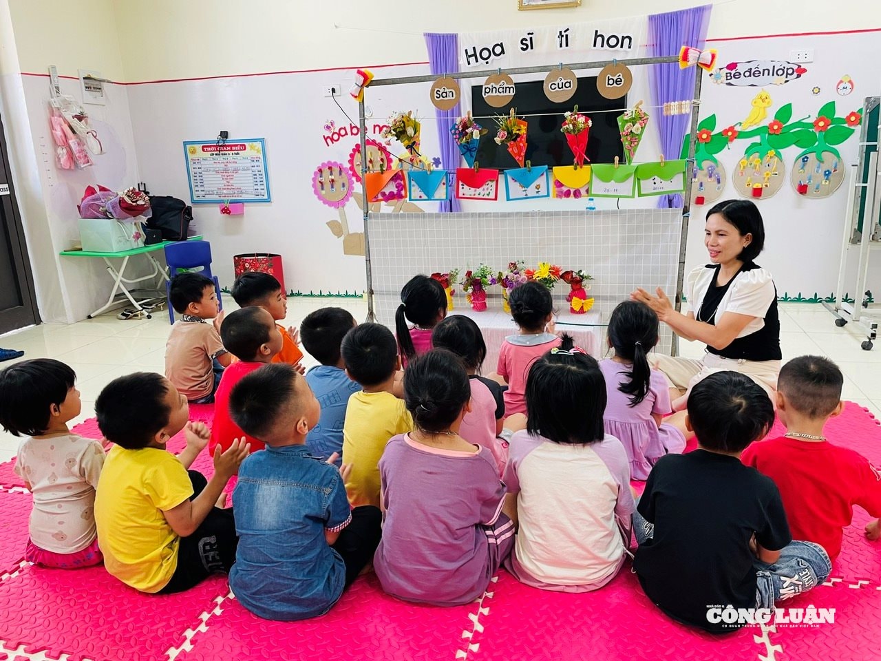 Tính đến tháng 42025, cả nước còn thiếu 102.097 giáo viên các cấp học mầm non, phổ thông trong biên chế so với định mức.