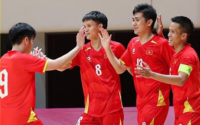21-futsal-nam.jpeg
