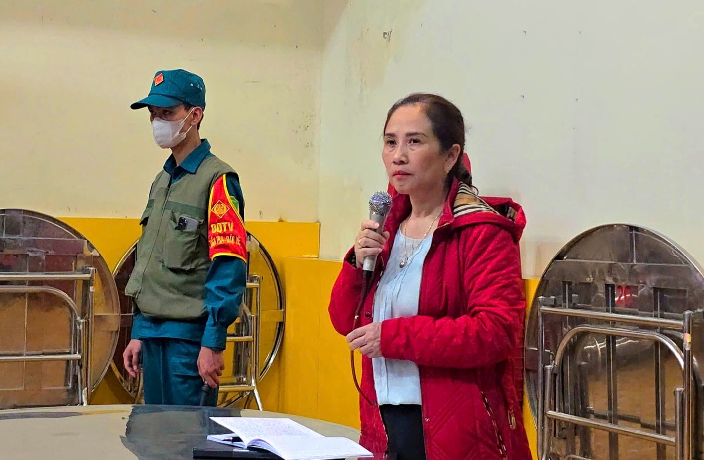 Bà Nguyễn Thái Quỳnh Nga, Hiệu trưởng Trường tiểu học Trưng Vương (Đà Lạt, Lâm Đồng).