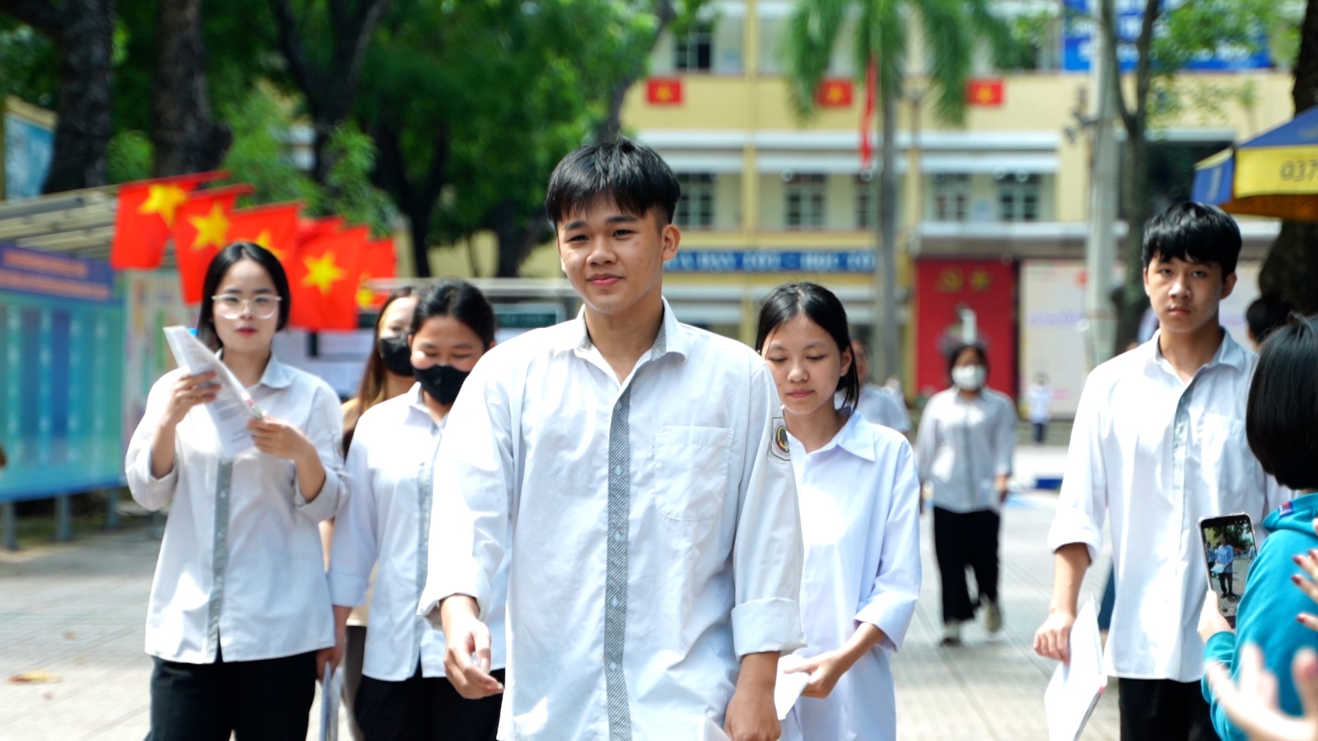 Lam thu tuc thi THPT .00_05_32_07.Still001